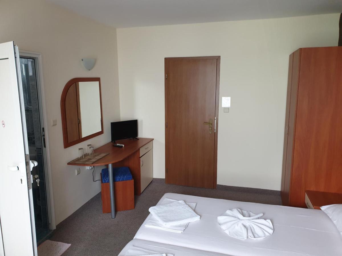 Family Hotel Diana Pomorie Kültér fotó