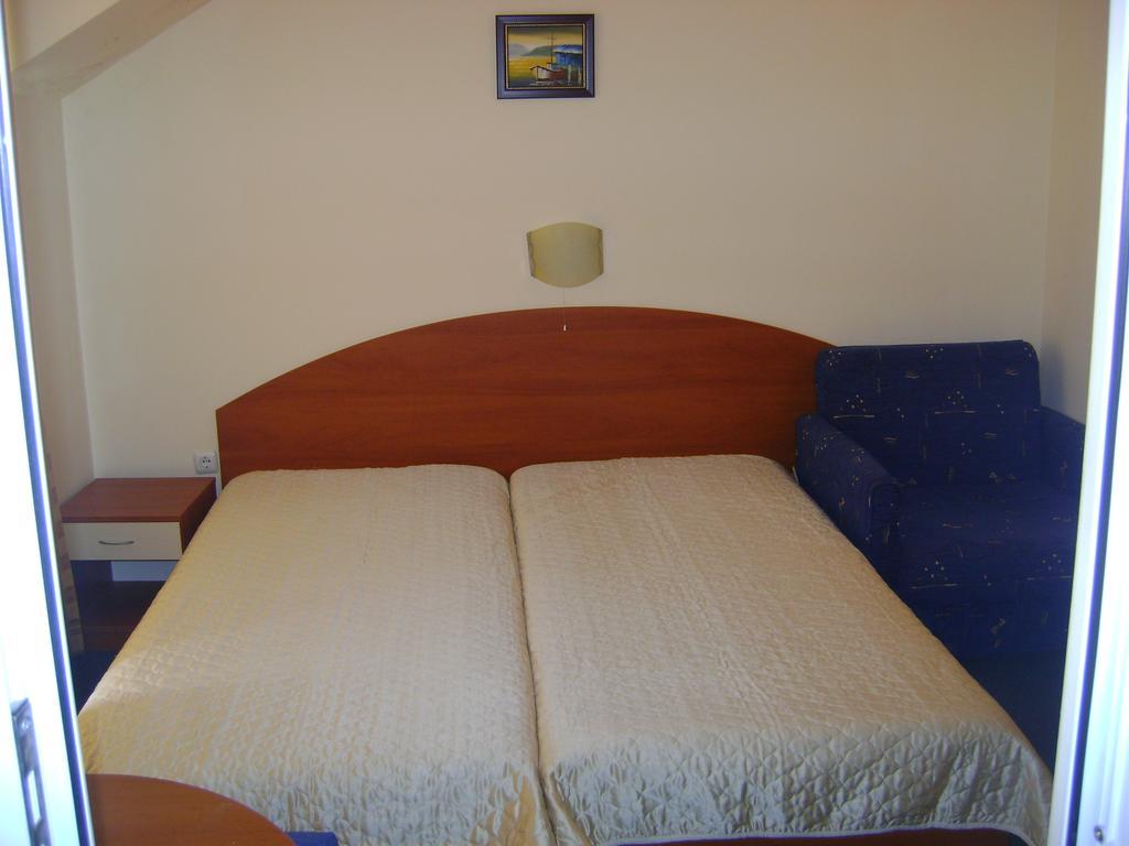 Family Hotel Diana Pomorie Kültér fotó