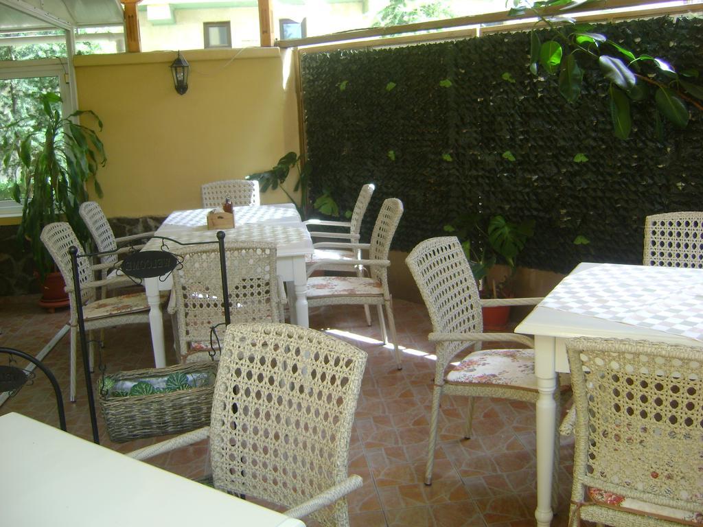 Family Hotel Diana Pomorie Kültér fotó