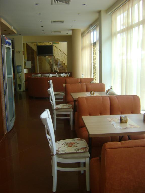 Family Hotel Diana Pomorie Kültér fotó