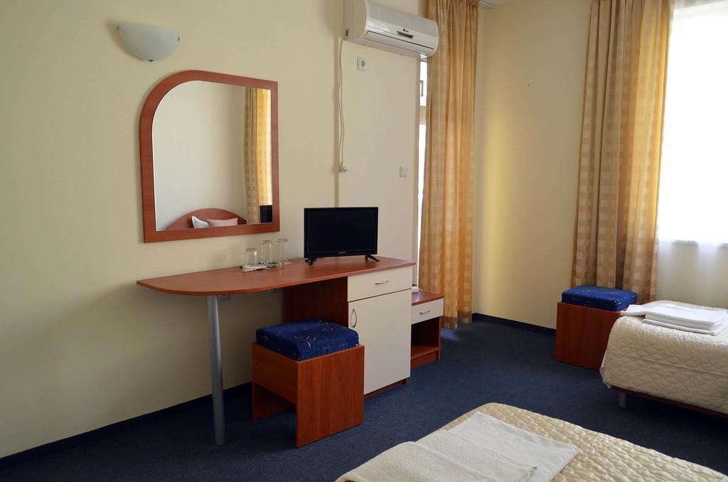 Family Hotel Diana Pomorie Kültér fotó