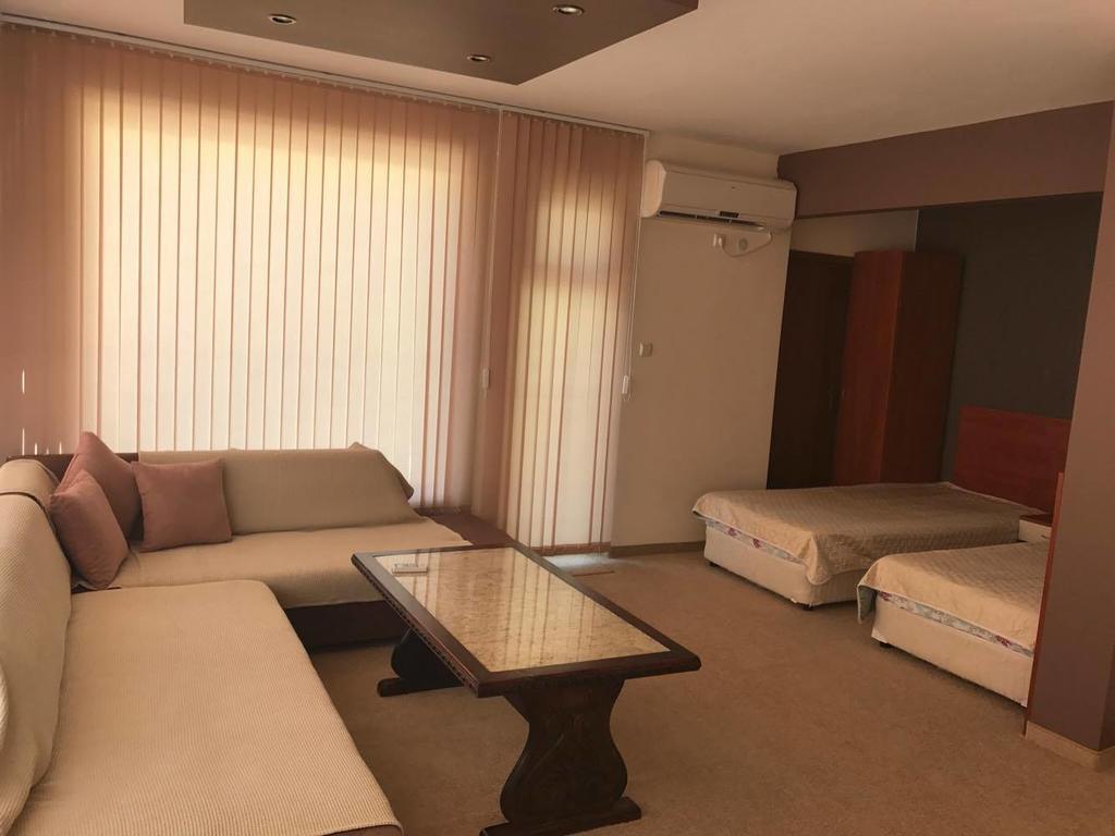 Family Hotel Diana Pomorie Kültér fotó